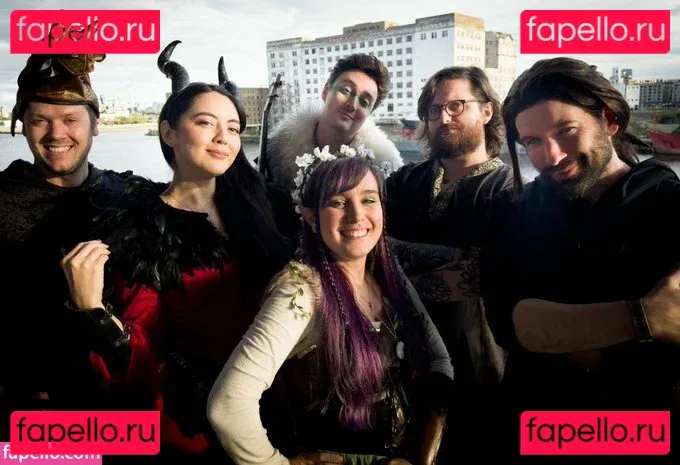 Jane Douglas Onlyfans Photo Gallery 