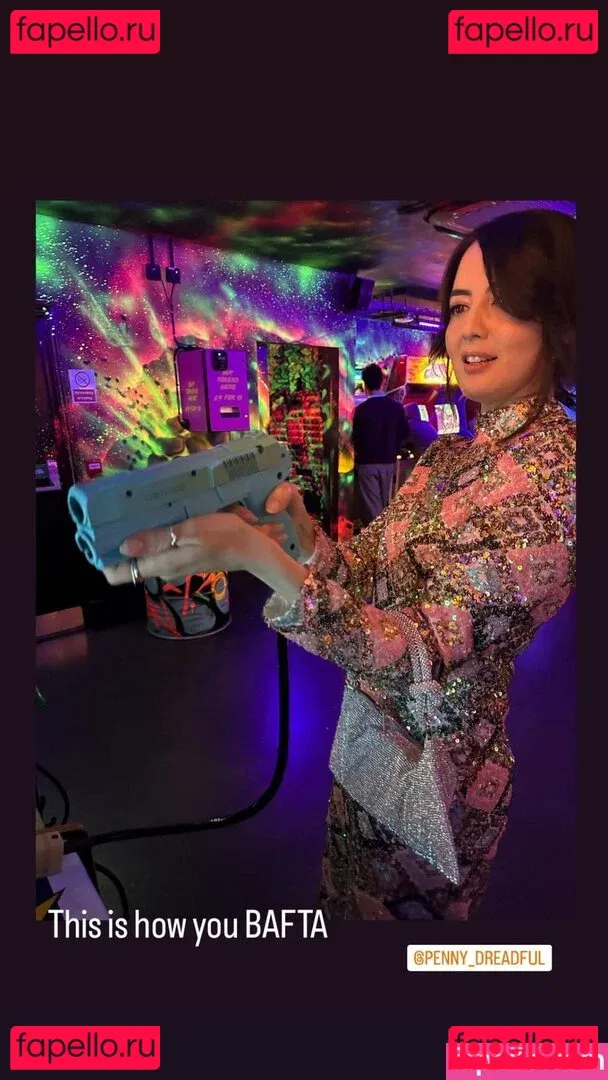 Jane Douglas Onlyfans Photo Gallery 