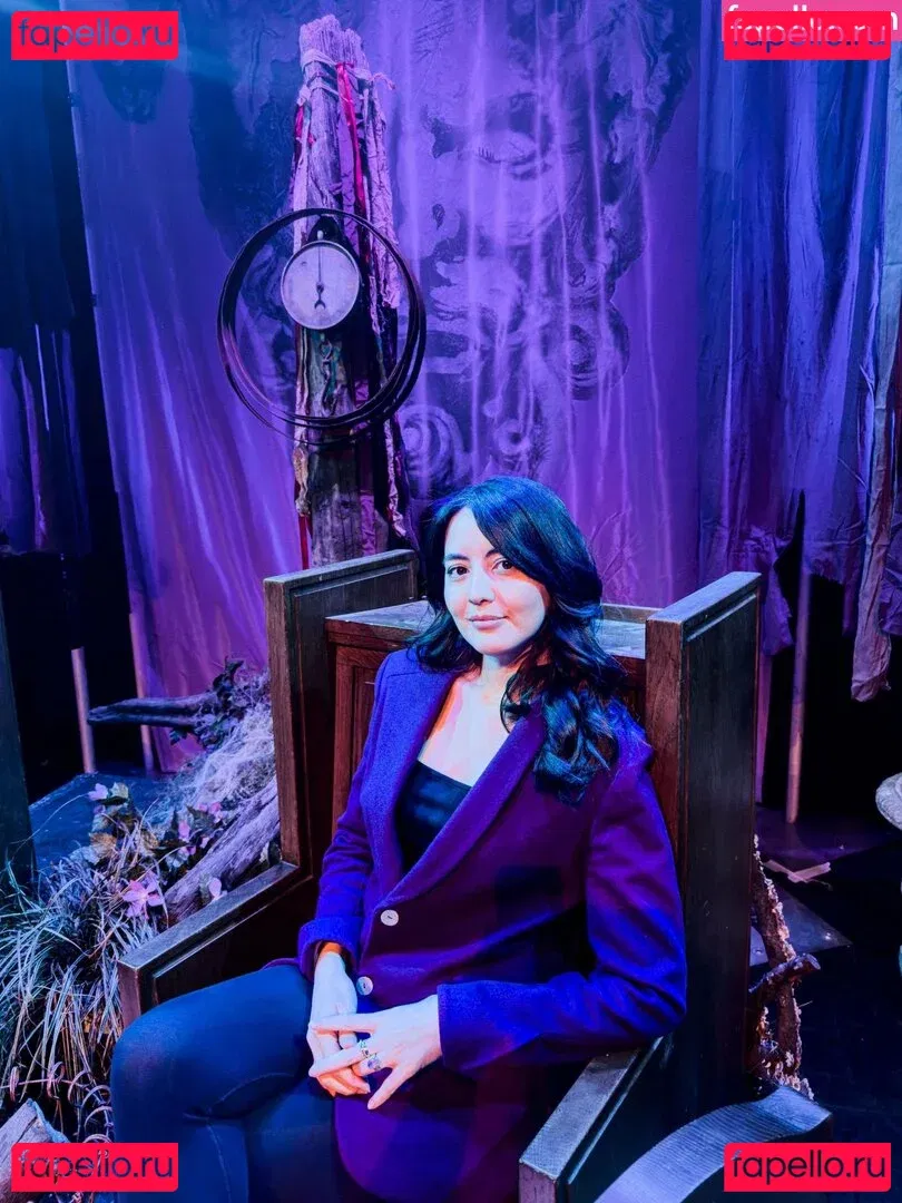 Jane Douglas Onlyfans Photo Gallery 