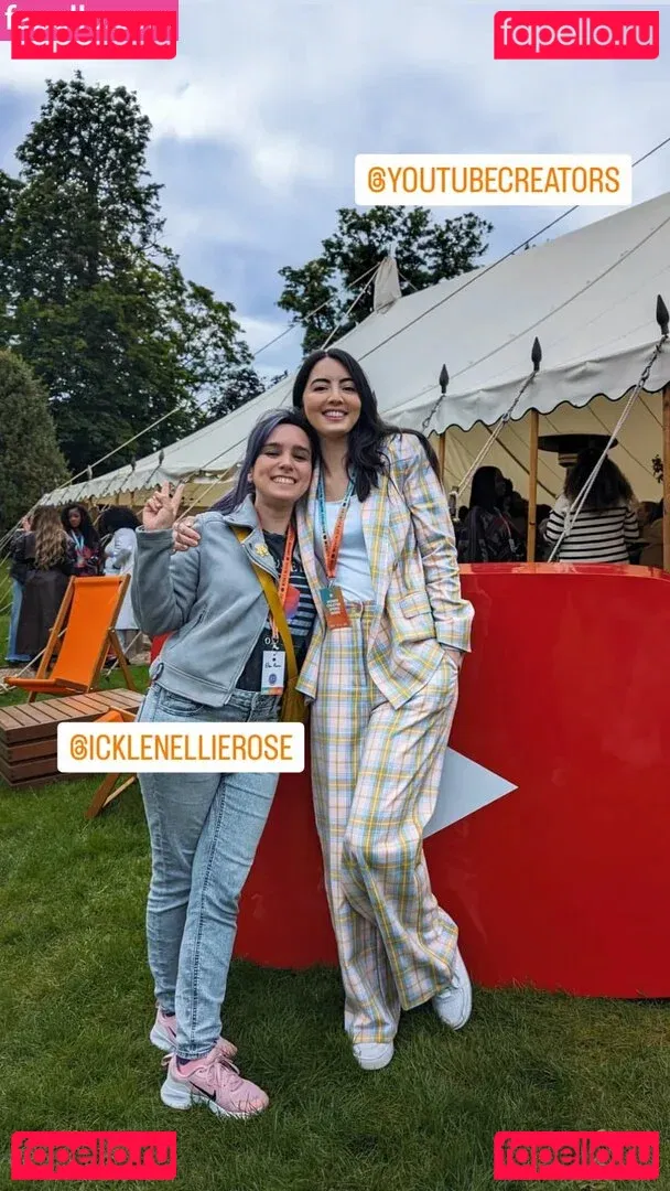 Jane Douglas Onlyfans Photo Gallery 