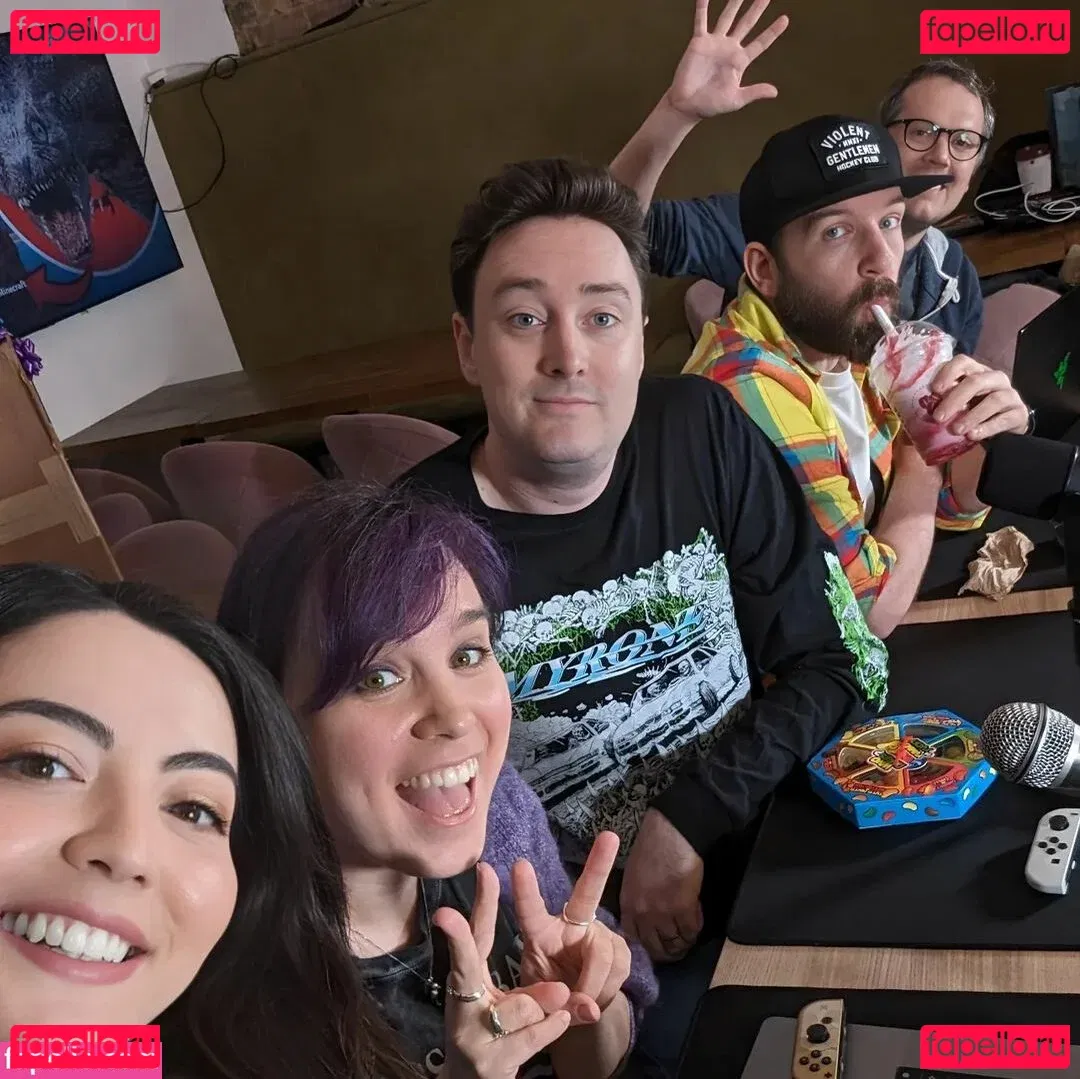 Jane Douglas Onlyfans Photo Gallery 