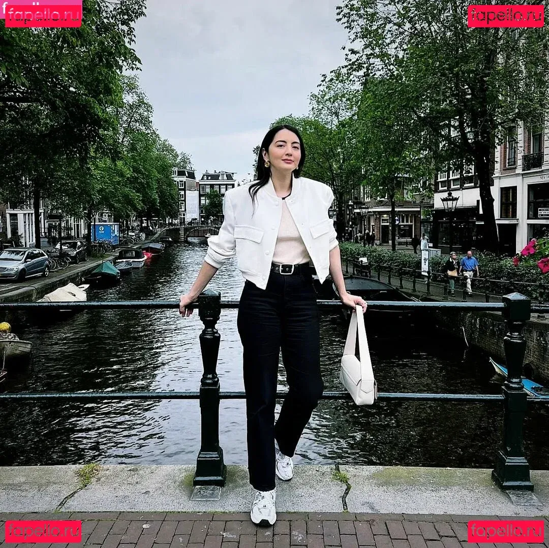 Jane Douglas Onlyfans Photo Gallery 