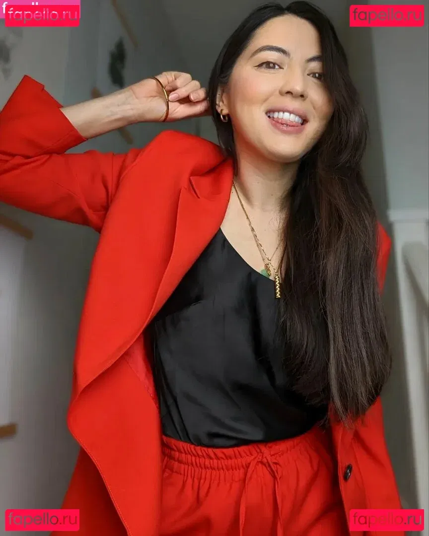 Jane Douglas Onlyfans Photo Gallery 