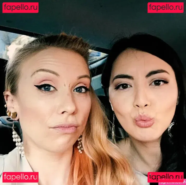 Jane Douglas Onlyfans Photo Gallery 