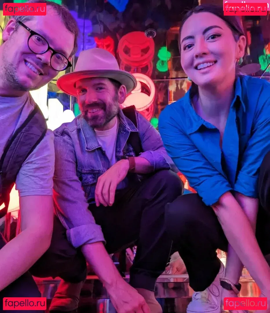 Jane Douglas Onlyfans Photo Gallery 