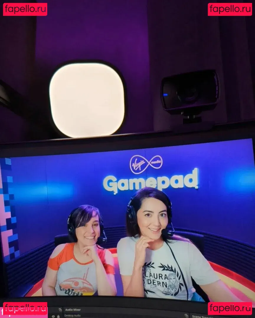 Jane Douglas Onlyfans Photo Gallery 