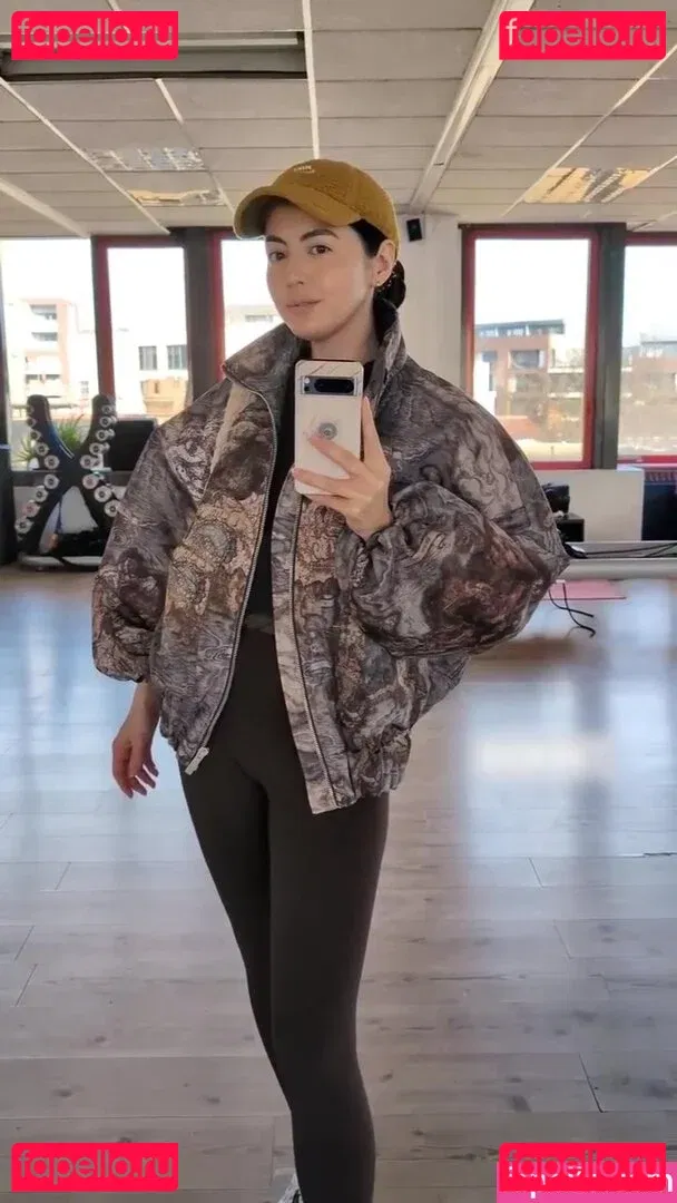 Jane Douglas Onlyfans Photo Gallery 