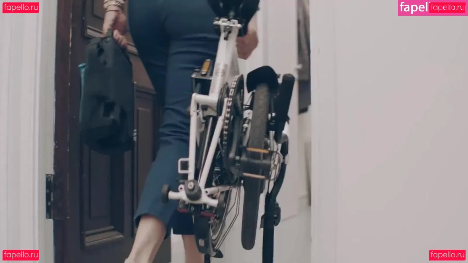 Jane Douglas Onlyfans Photo Gallery 