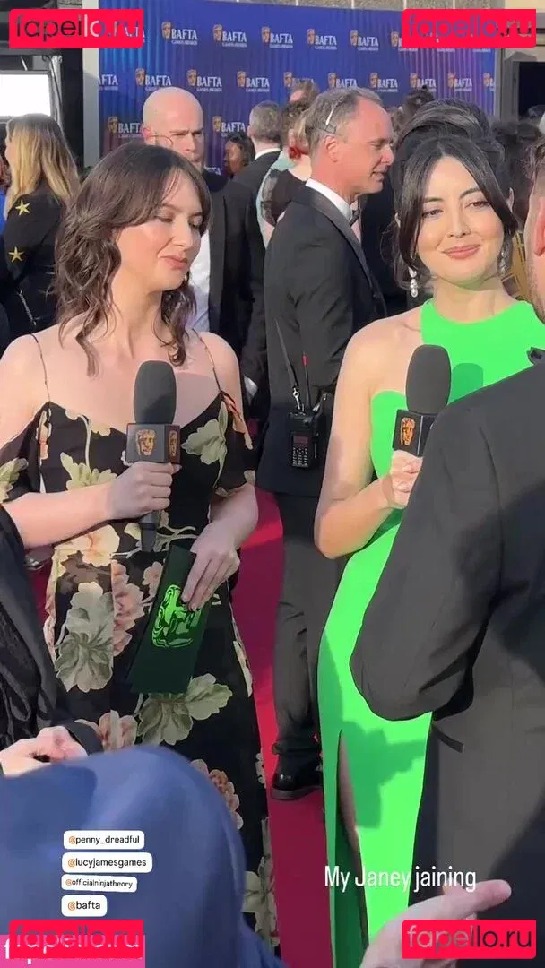 Jane Douglas Onlyfans Photo Gallery 