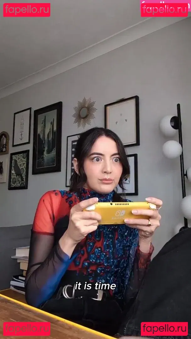 Jane Douglas Onlyfans Photo Gallery 