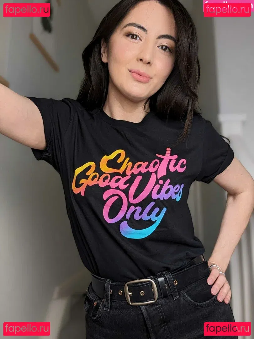 Jane Douglas Onlyfans Photo Gallery 