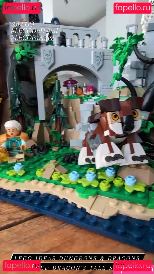 Jane Douglas Onlyfans Photo Gallery 