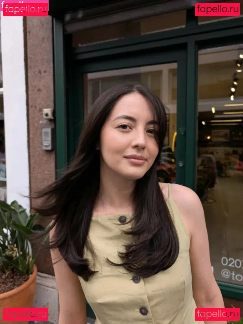 Jane Douglas Onlyfans Photo Gallery 