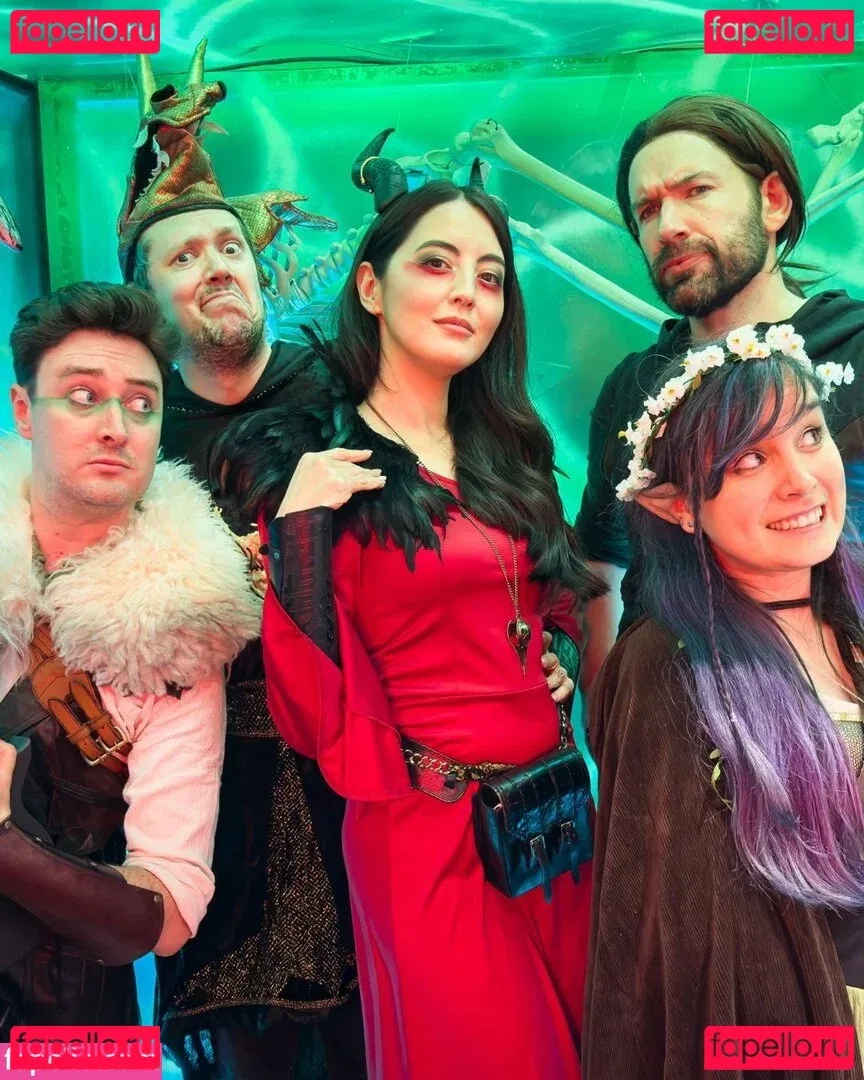 Jane Douglas Onlyfans Photo Gallery 