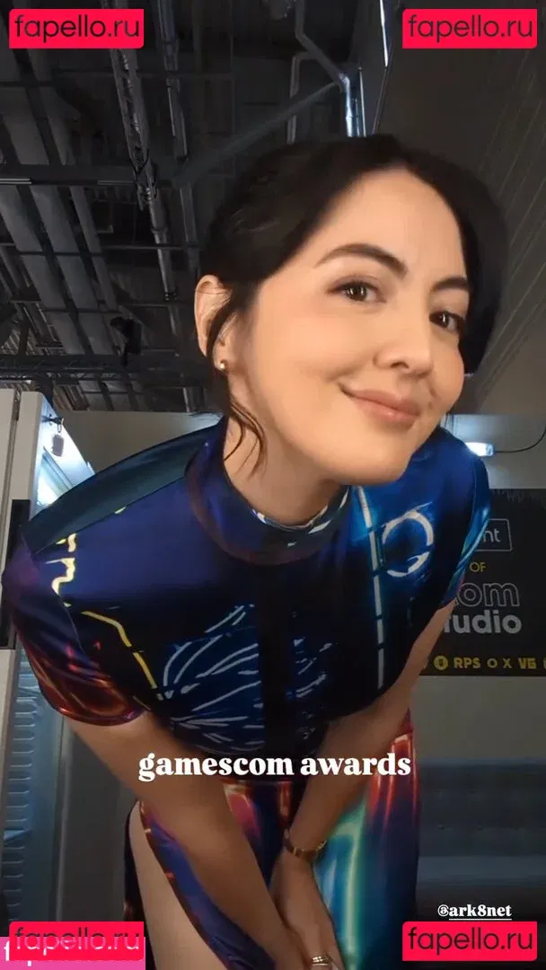 Jane Douglas Onlyfans Photo Gallery 