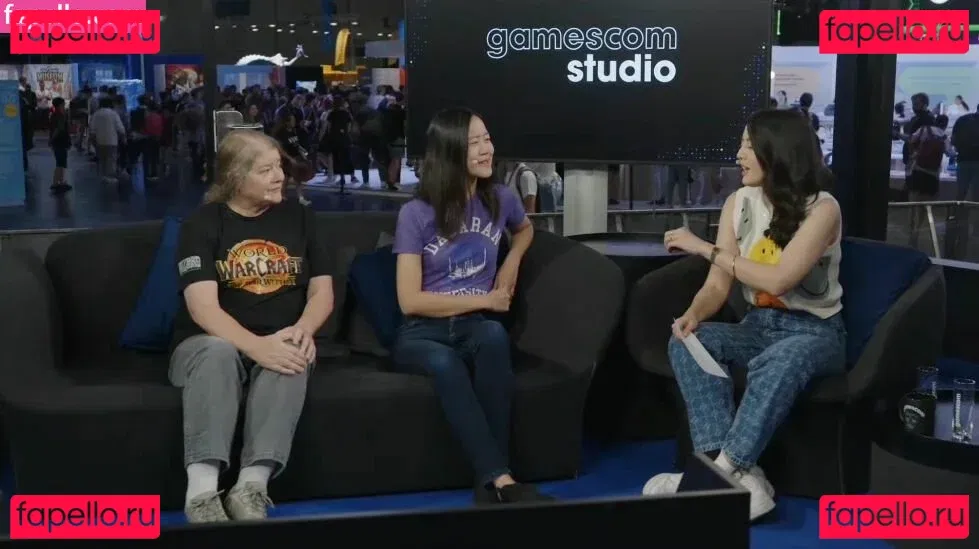 Jane Douglas Onlyfans Photo Gallery 