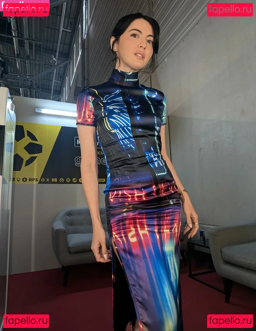 Jane Douglas Onlyfans Photo Gallery 