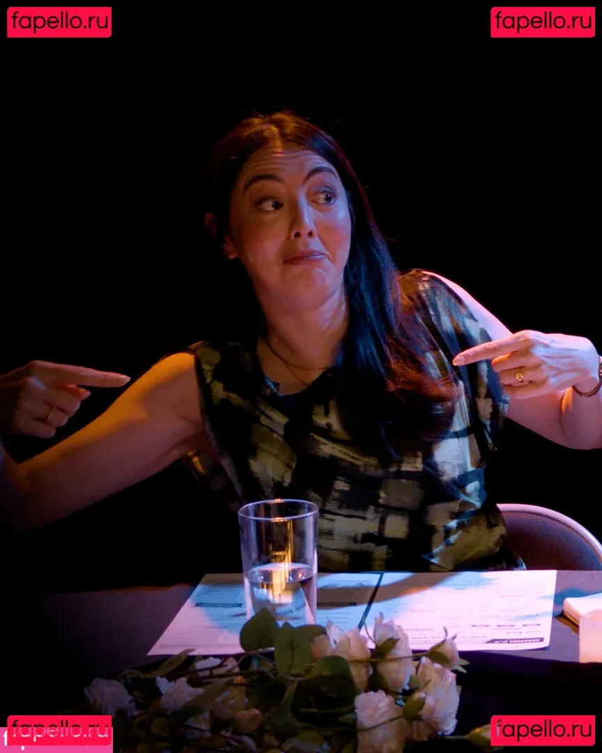 Jane Douglas Onlyfans Photo Gallery 