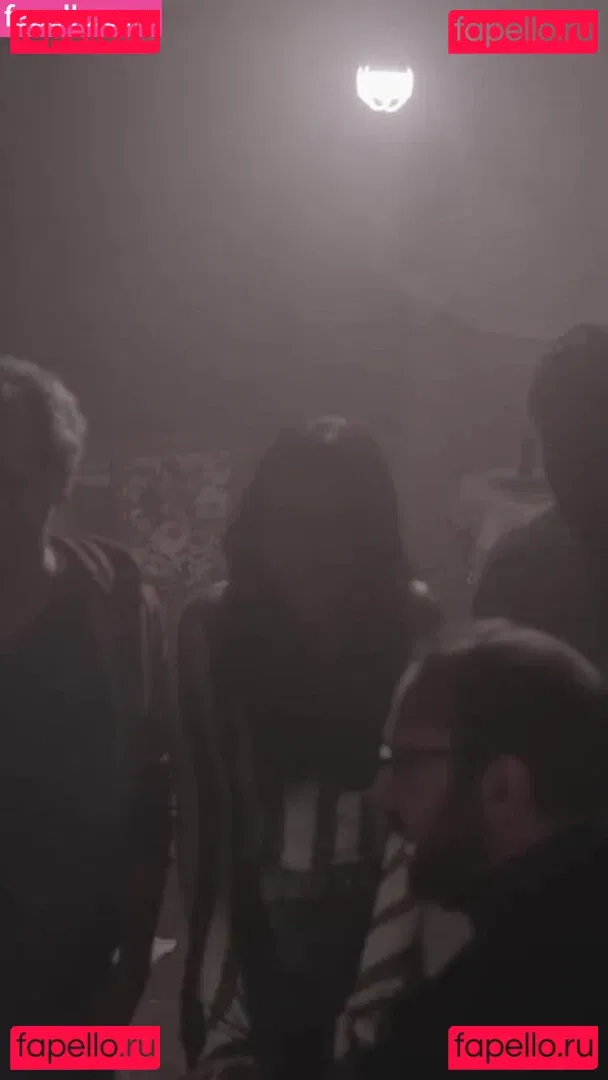 Jane Douglas Onlyfans Photo Gallery 