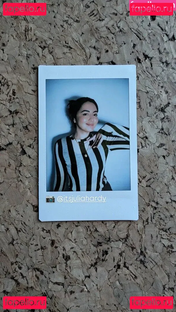 Jane Douglas Onlyfans Photo Gallery 