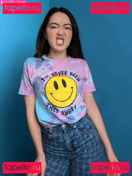 Jane Douglas Onlyfans Photo Gallery 