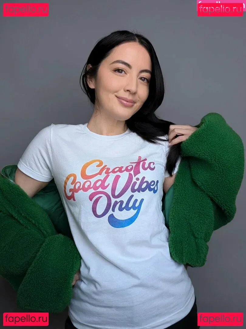 Jane Douglas Onlyfans Photo Gallery 