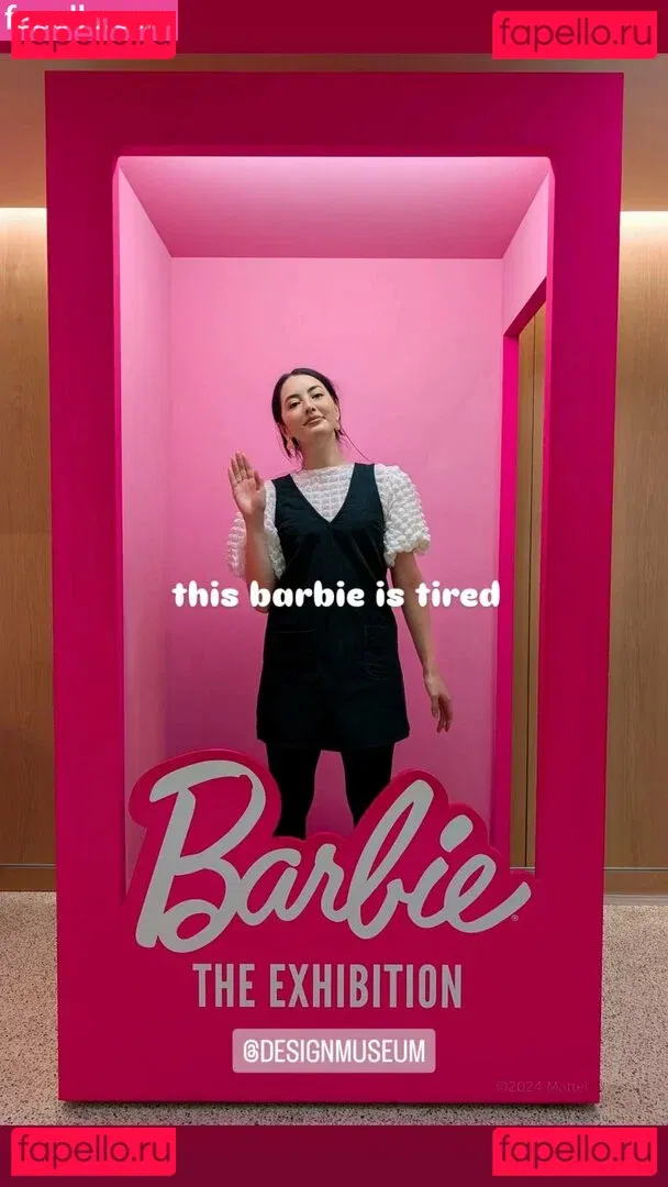 Jane Douglas Onlyfans Photo Gallery 