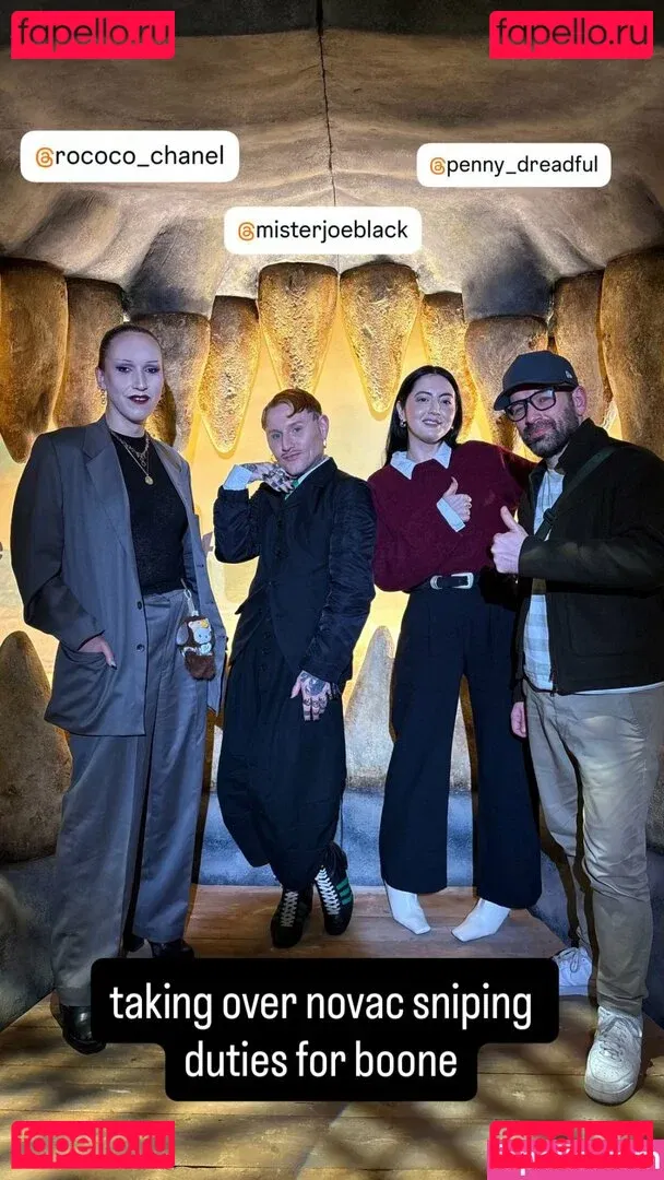 Jane Douglas Onlyfans Photo Gallery 