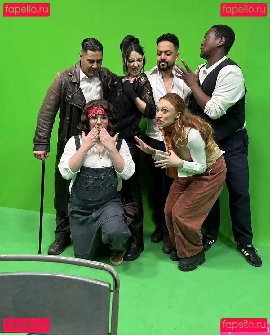 Jane Douglas Onlyfans Photo Gallery 