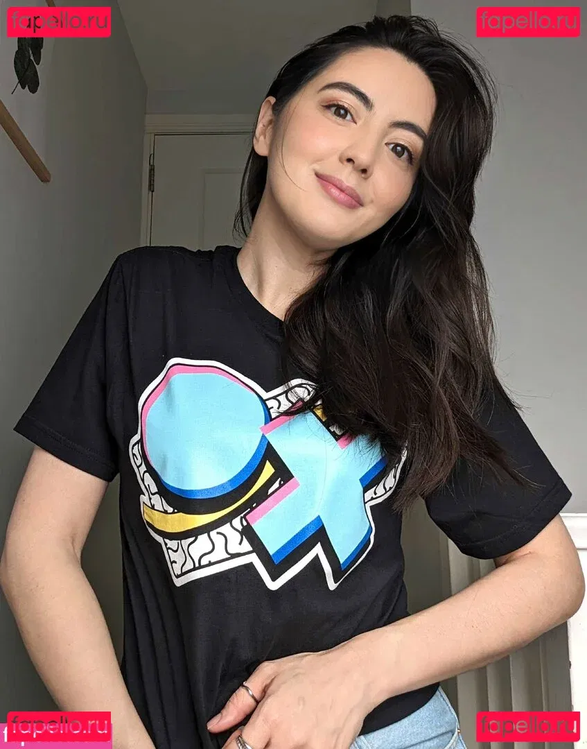 Jane Douglas Onlyfans Photo Gallery 