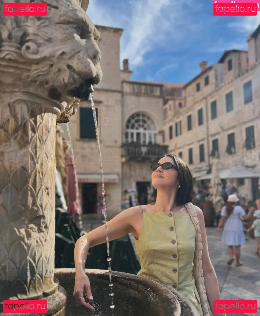 Jane Douglas Onlyfans Photo Gallery 