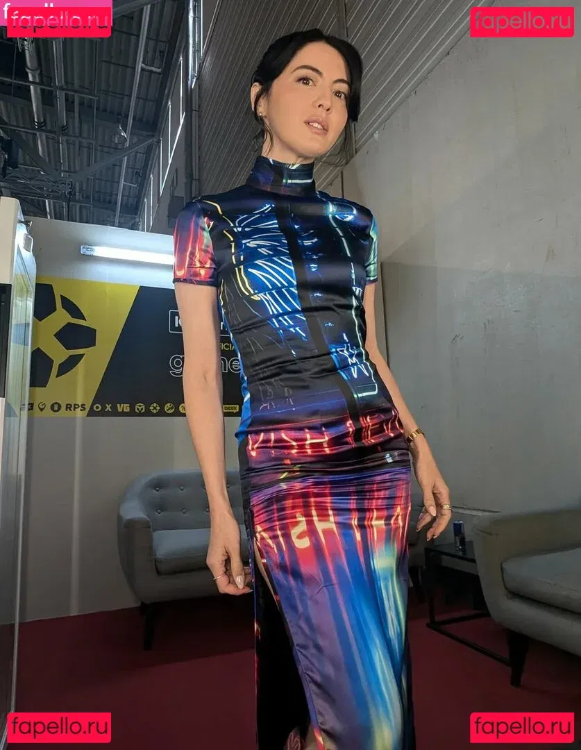 Jane Douglas Onlyfans Photo Gallery 