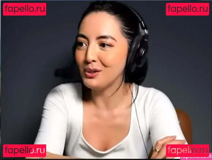 Jane Douglas Onlyfans Photo Gallery 