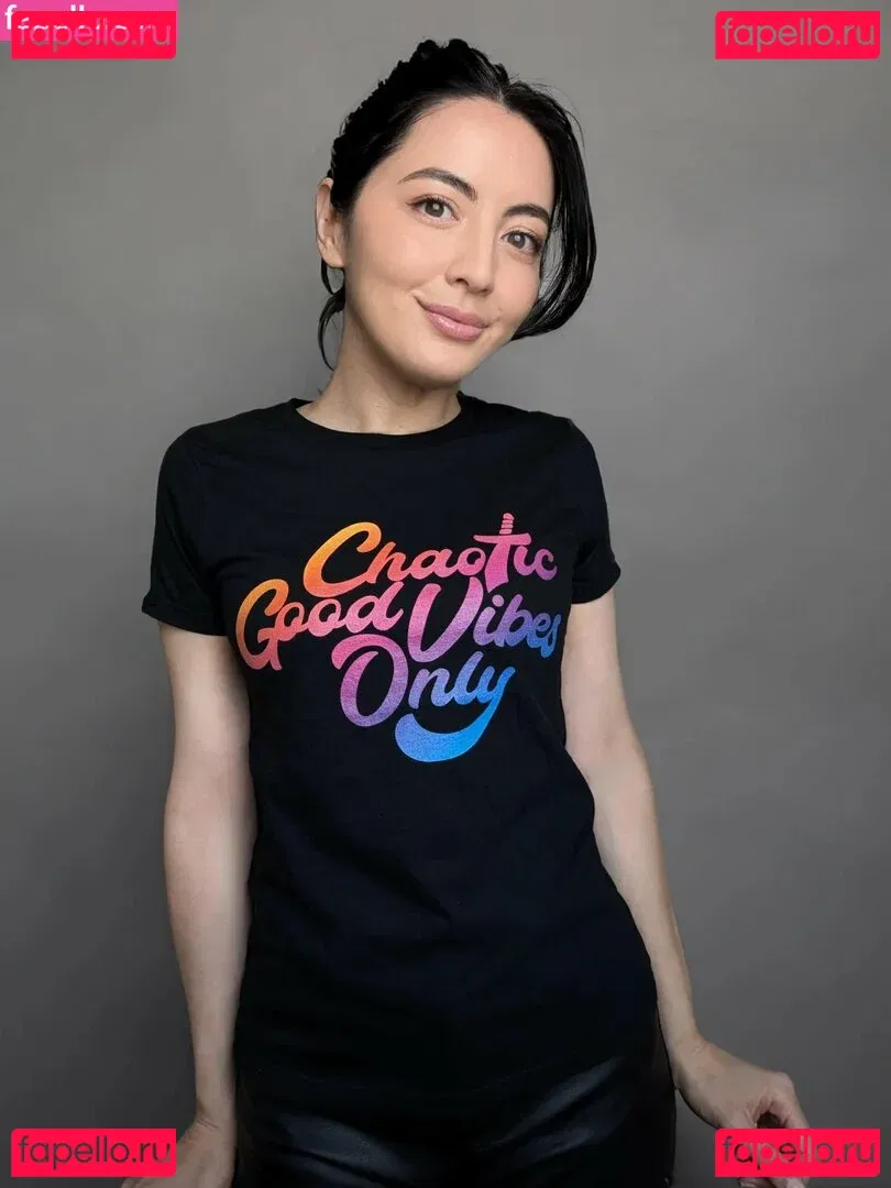 Jane Douglas Onlyfans Photo Gallery 