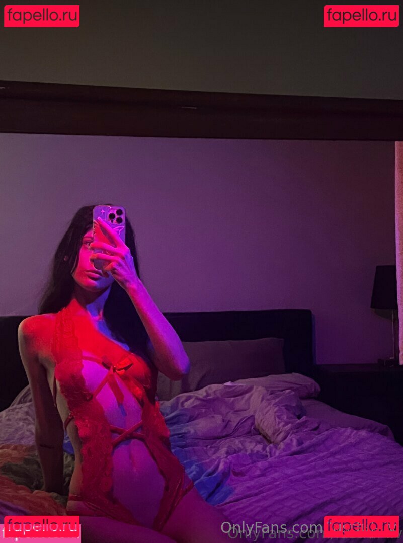 lustful-liv Nude Onlyfans Photo 5