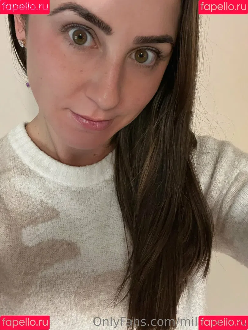 mila_james Onlyfans Photo Gallery 