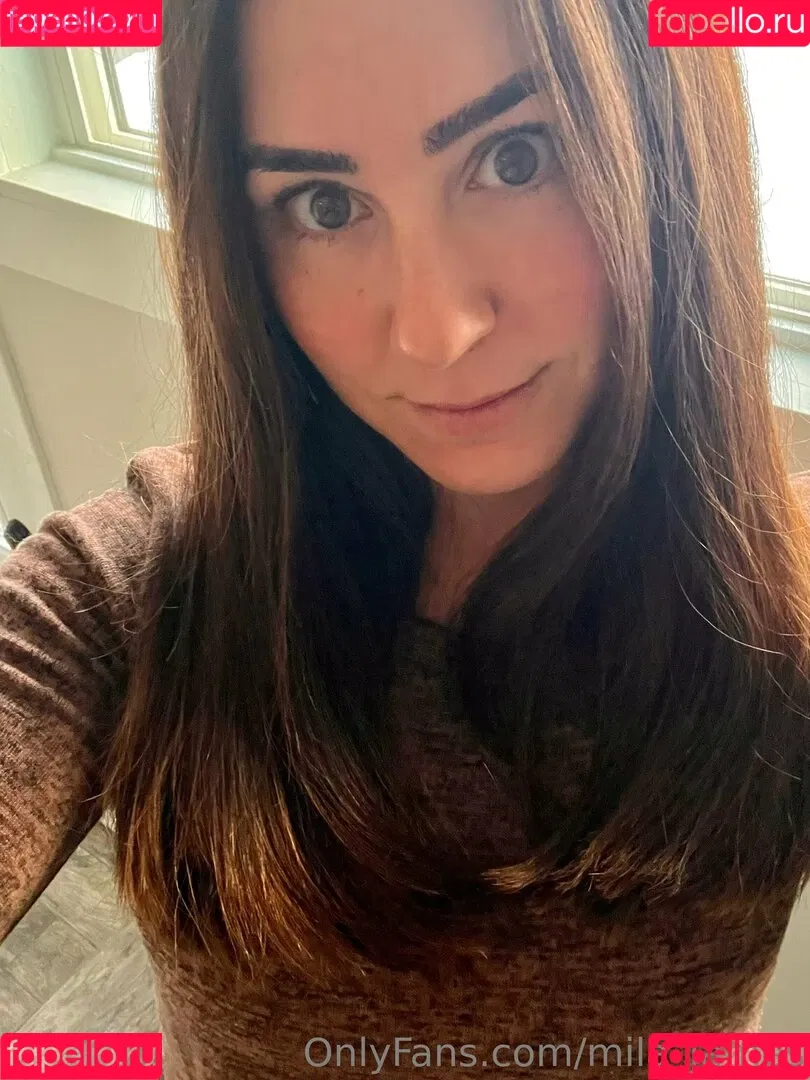 mila_james Onlyfans Photo Gallery 