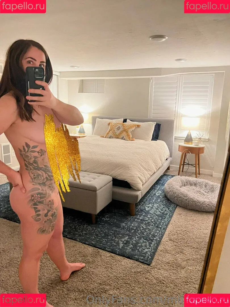 mila_james Onlyfans Photo Gallery 