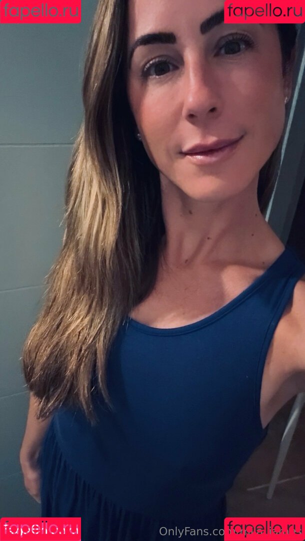 mila_james Onlyfans Photo Gallery 