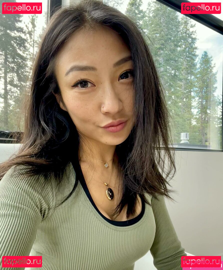 iseetan Nude Onlyfans Photo 14