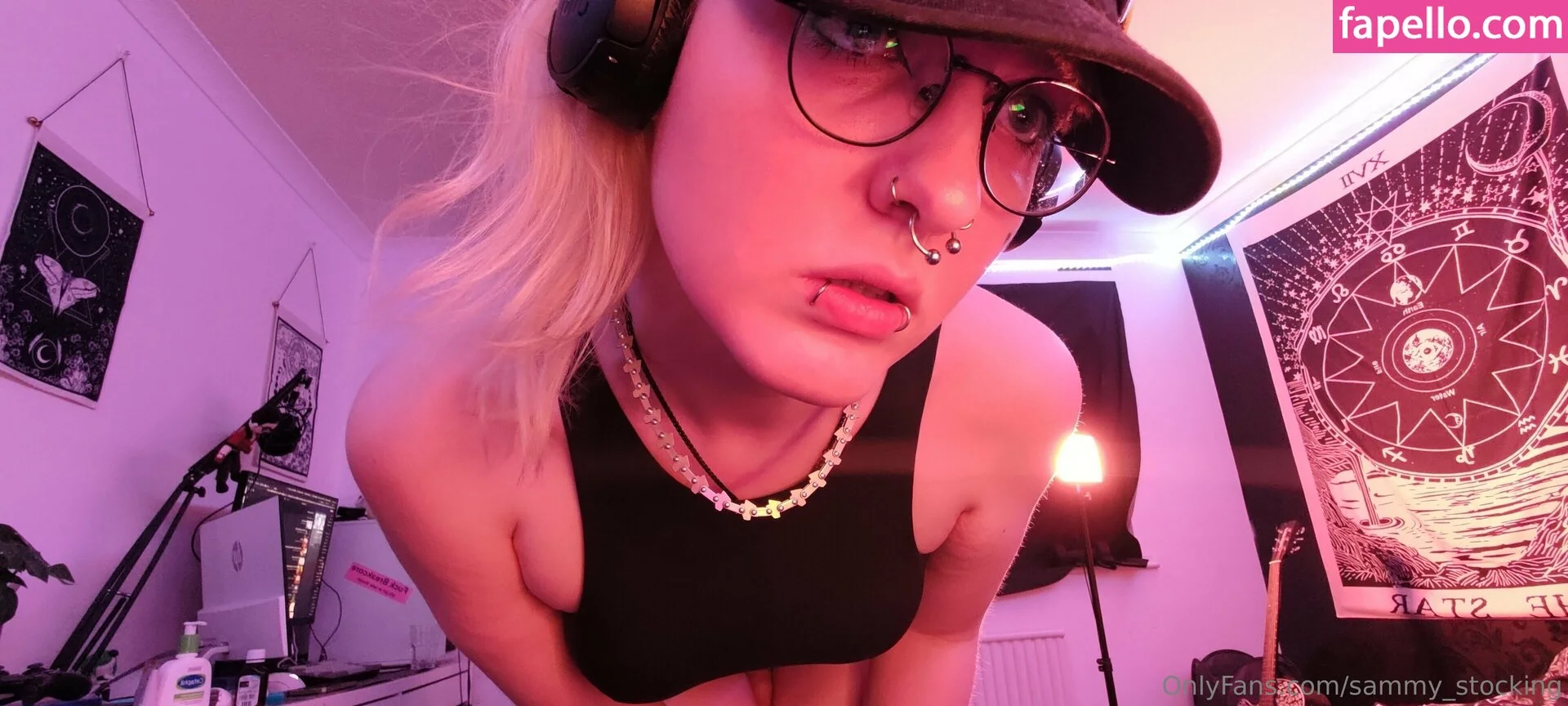 Sammy-Stocking Onlyfans Photo Gallery 