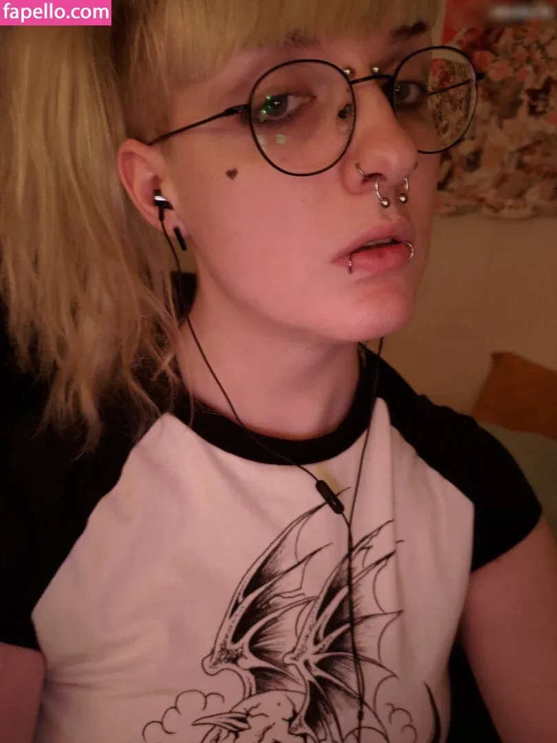 Sammy-Stocking Onlyfans Photo Gallery 