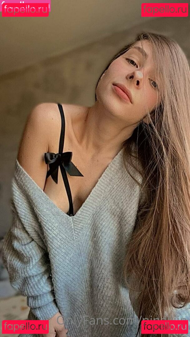 ninaliiin Nude Onlyfans Photo 30