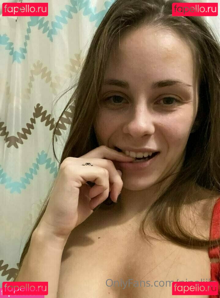 ninaliiin Nude Onlyfans Photo 13