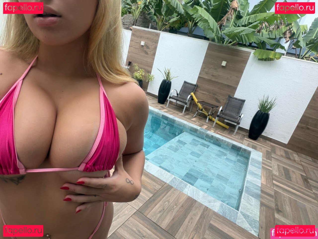 Sarah Estanislau Nude Onlyfans Photo 8