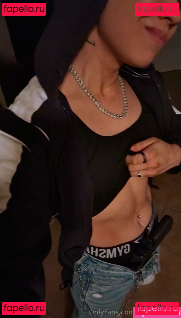 sharkmaross Nude Onlyfans Photo 7