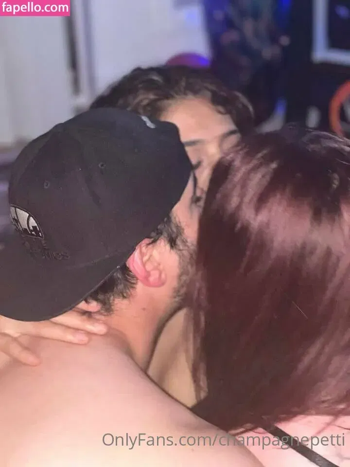 champagnepetti Onlyfans Photo Gallery 