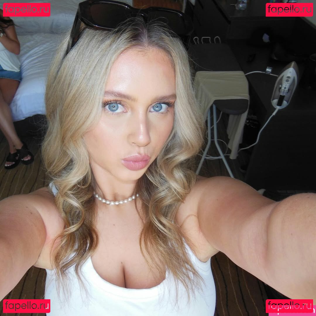 Sacha Ross Nude Onlyfans Photo 45