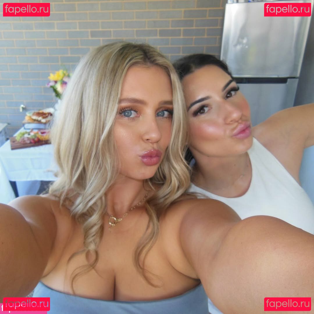 Sacha Ross Nude Onlyfans Photo 37