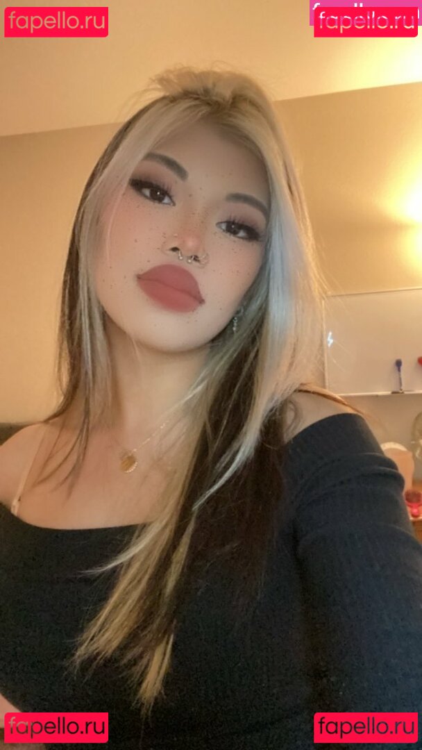 reemiki Nude Onlyfans Photo 9